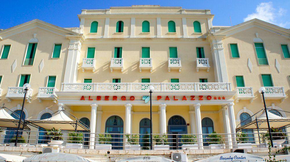 Albergo Palazzo Санта-Чезареа-Терме Екстер'єр фото