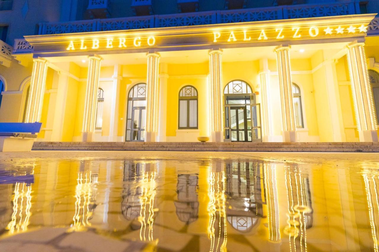 Albergo Palazzo Санта-Чезареа-Терме Екстер'єр фото