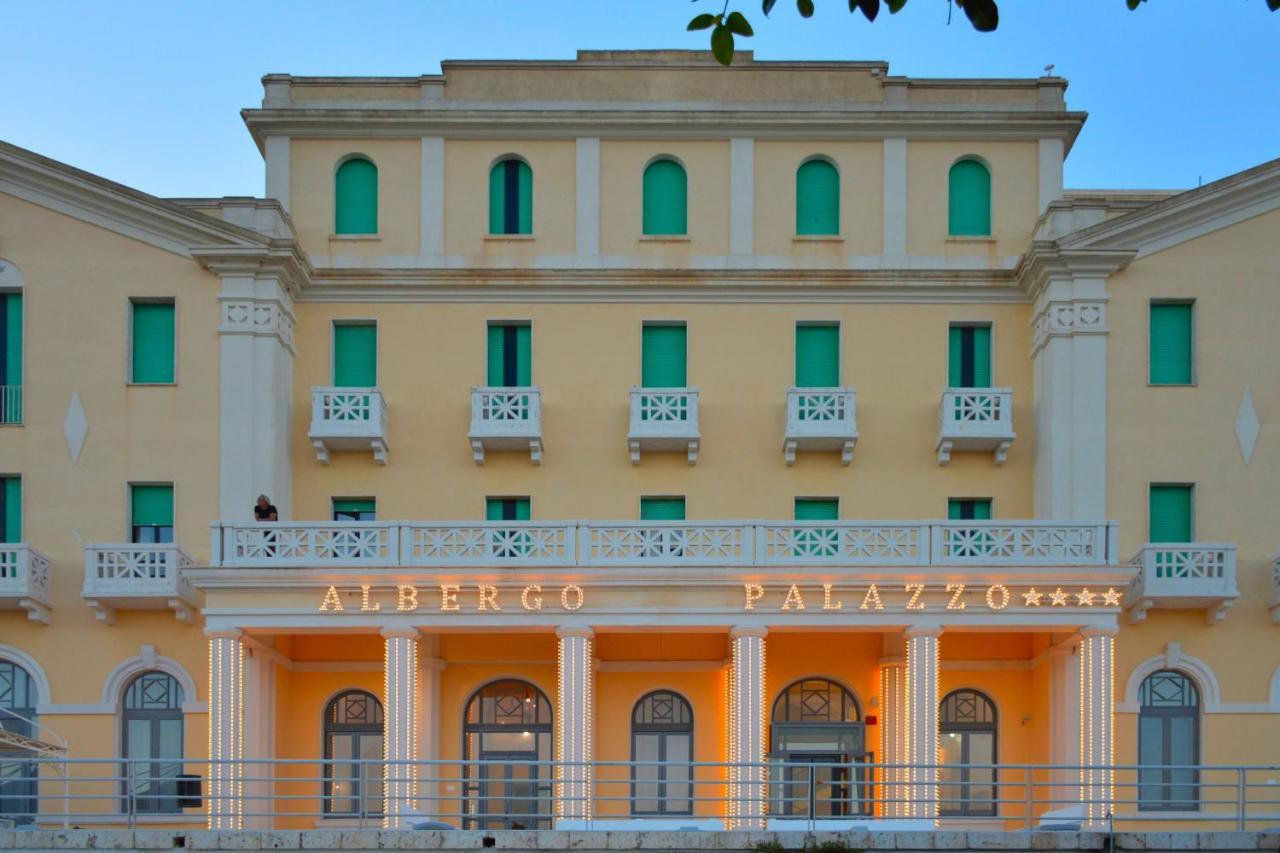 Albergo Palazzo Санта-Чезареа-Терме Екстер'єр фото